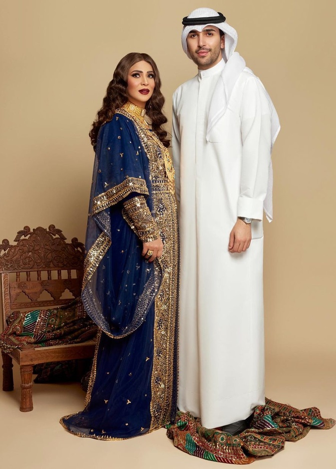 منسق الأزياء مساعد الصقر لـ "هي": "لعملي مع الفنانة نوال الكويتية متعة لا مثيل لها وأصالة هي أول من ألح علي أن أمتهن الموضة"