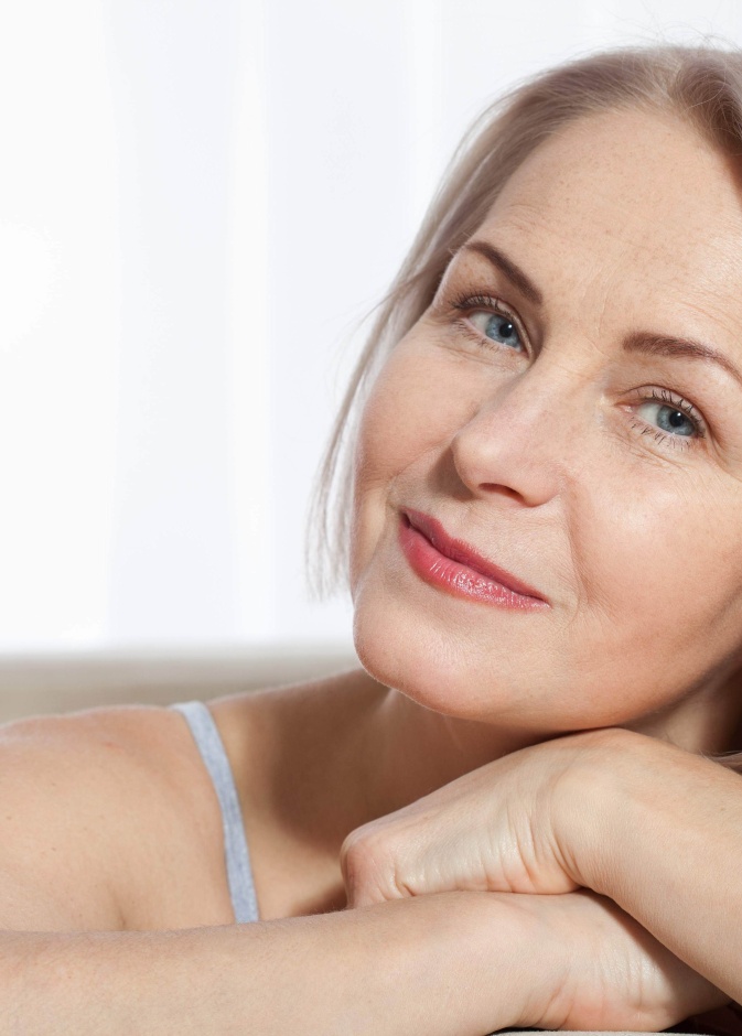 أطعمة صديقة للمرأة في سن الخمسين مثل البروتينات غير الدهنية والمكسرات والسلمون أطعمة صديقة للمرأة في سن الخمسين مثل البروتينات غير الدهنية والمكسرات والسلمون أطعمة صديقة للمرأة في سن الخمسين مثل البروتينات غير الدهنية والمكسرات والسلمون 