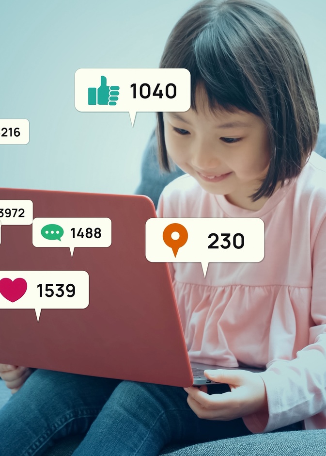 نشر صور الأطفال عبر مواقع التواصل الاجتماعي يشكل خطراً كبيراً عليهمِ