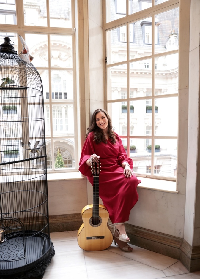 "سدين الياس ليست فقط أول سعودية بل هي أول شخص يبحث في مجال علم الموسيقى التصويري"..