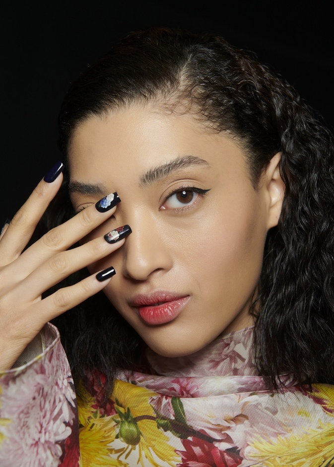 أظافر صيف 2023