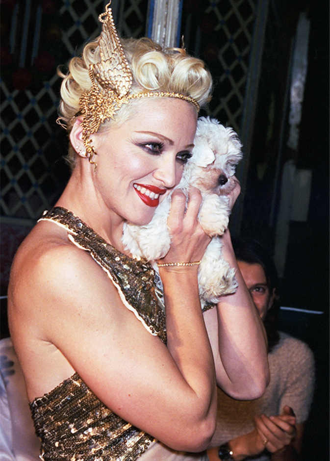 أيقونات موسيقية تحوّلت إلى رموز في الموضة