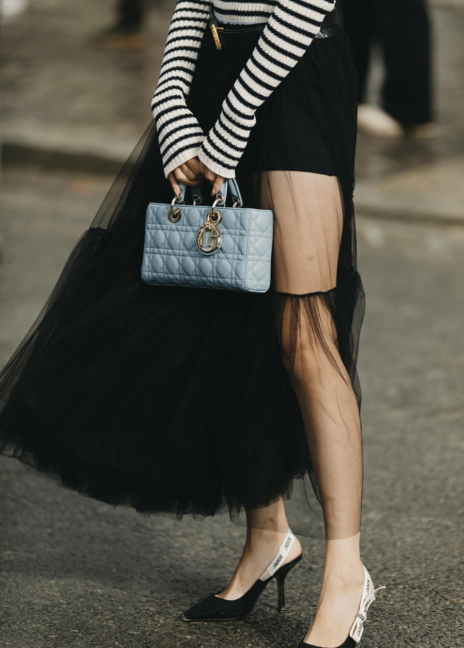 القماش الشفاف