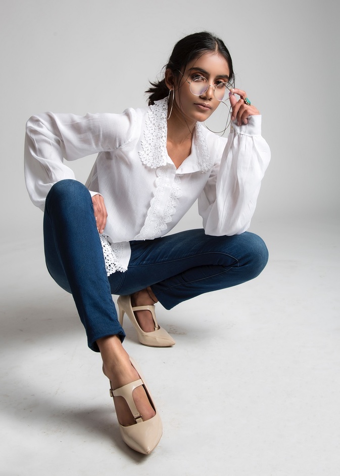 3 تقنيات أساسية تُساعدكِ في قراءة الناس