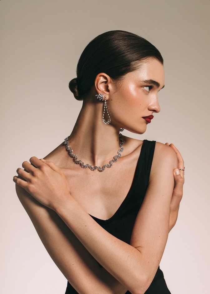 أمواج للمجوهرات الفاخرة