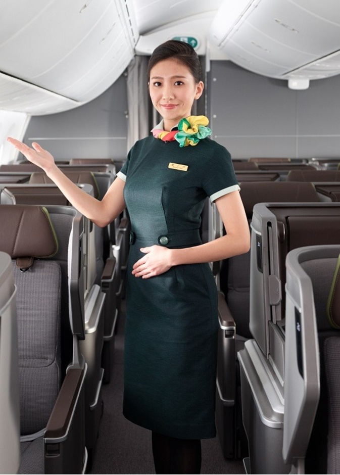 احتلت شركة إيفا إير EVA التايوانية المركز الثامن، وجاءت في المركز التاسع شركة طيران كاثي باسيفيك