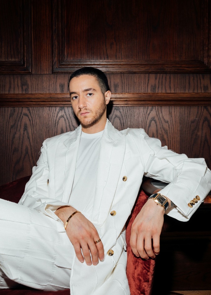 نجوم عالميين وعرب يتألقون بمجوهرات من Cartier على السجادة الحمراء