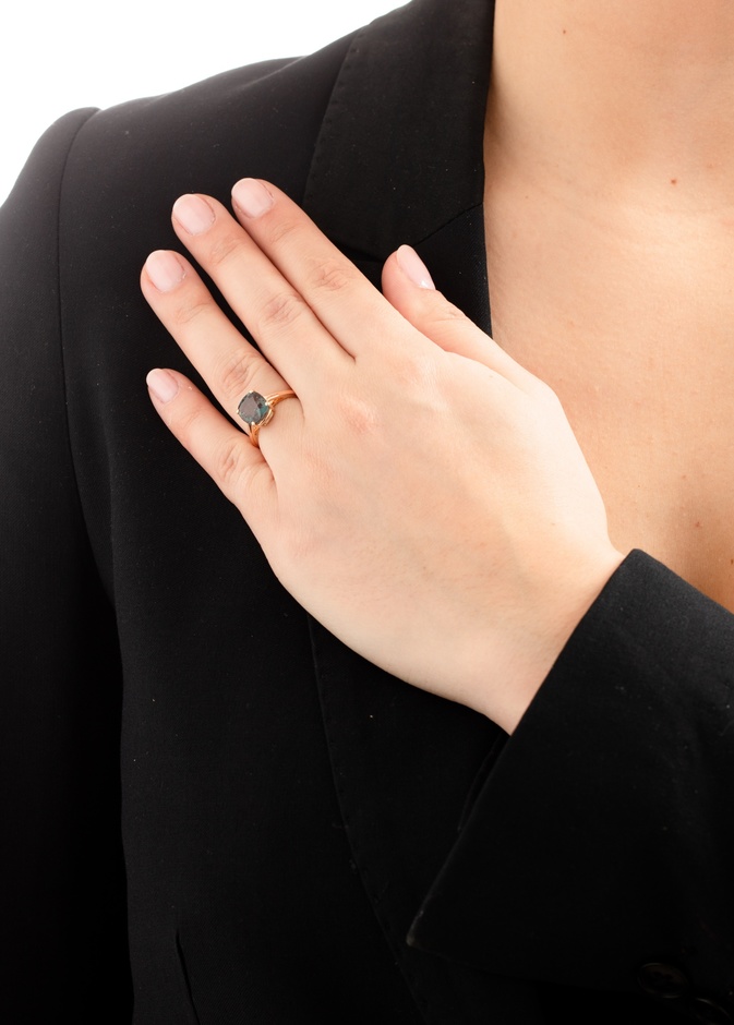 أحجار كريمة أندر من الألماس الأبيض.. تعرّفي إليها