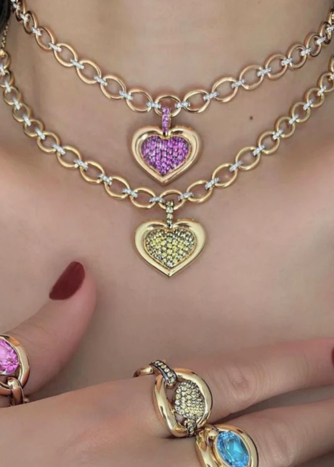 قلادة مرصعة بالياقوت الأصفر من توقيع نادين أيسوي Nadine Aysoy