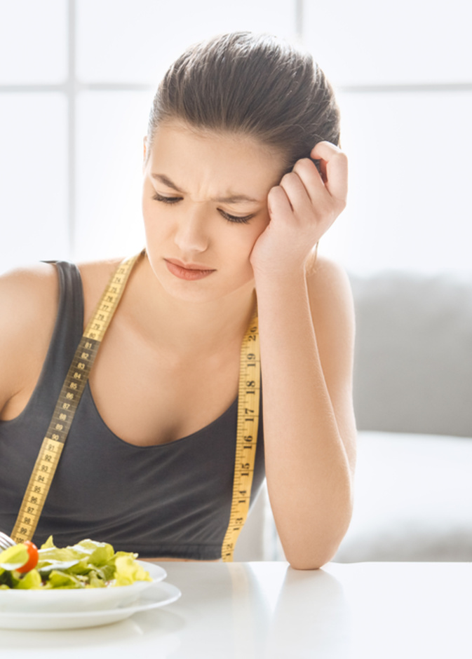 تُعانين من ثبات الوزن وعدم نزوله... إليك الأسباب وأفضل الحلول