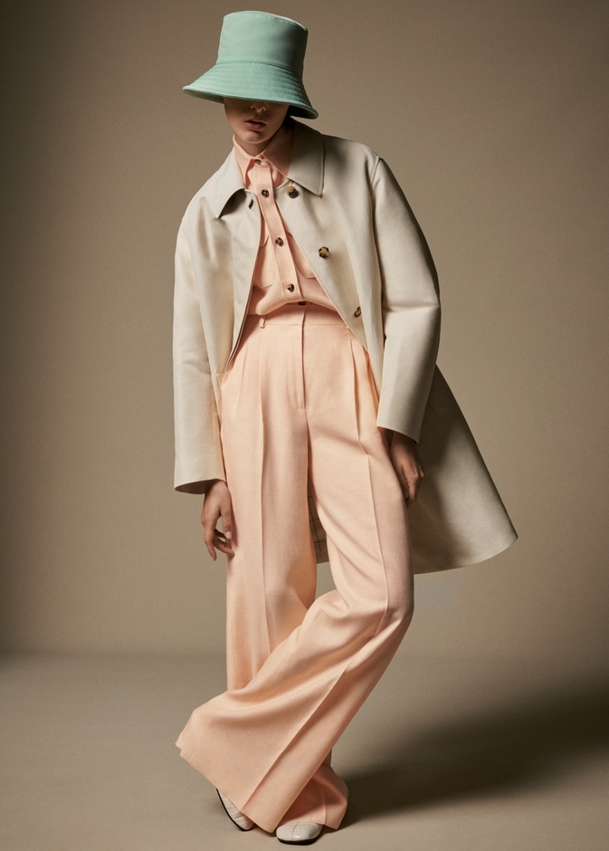 هل تختفي الشعارات قريبًا من عالم الموضة 