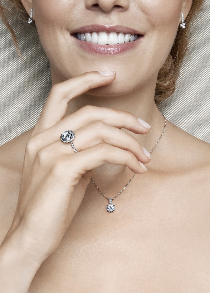 ماذا تعني كلمة سوليتير Solitaire في عالم المجوهرات؟