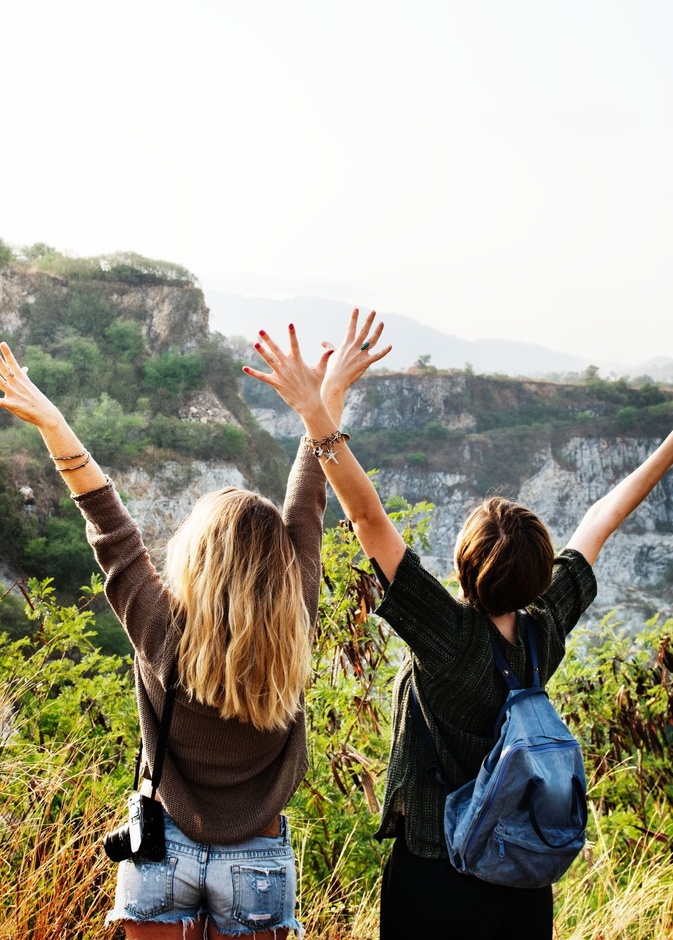 10 طرق تساعد في تعزيز الثقة بالنفس أثناء السفر