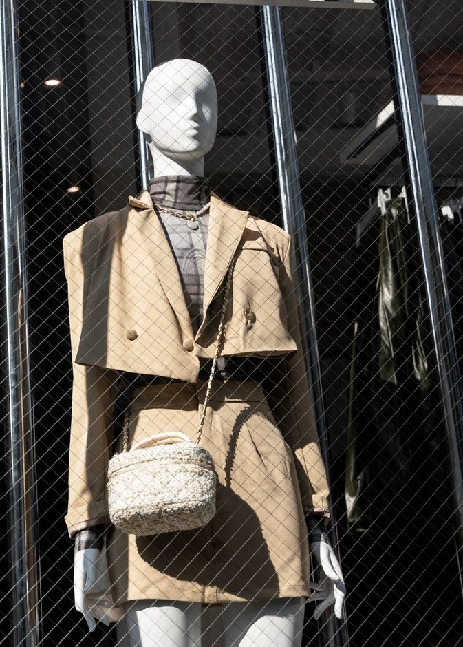 هل تنهي أوروبا حقبة "الموضة السريعة"؟