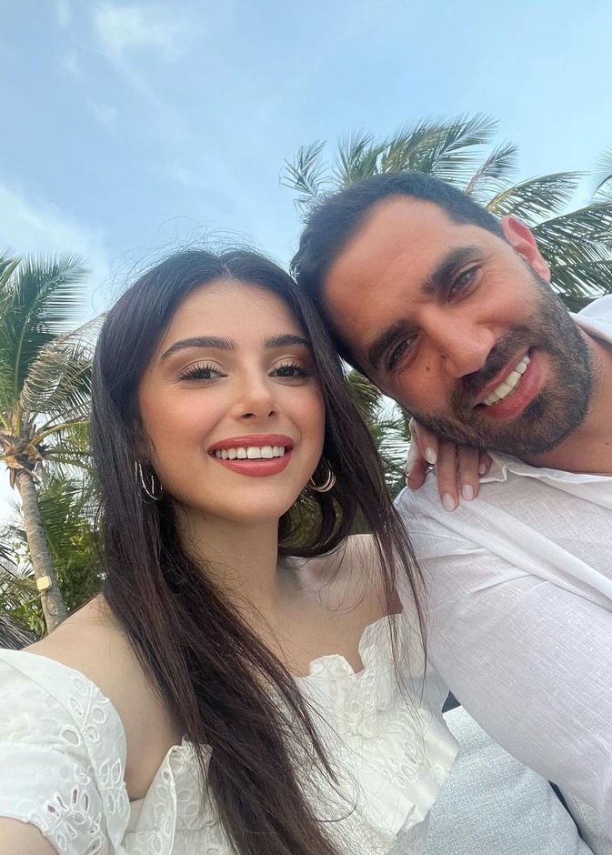 ماريتا الحلاني وزوجها