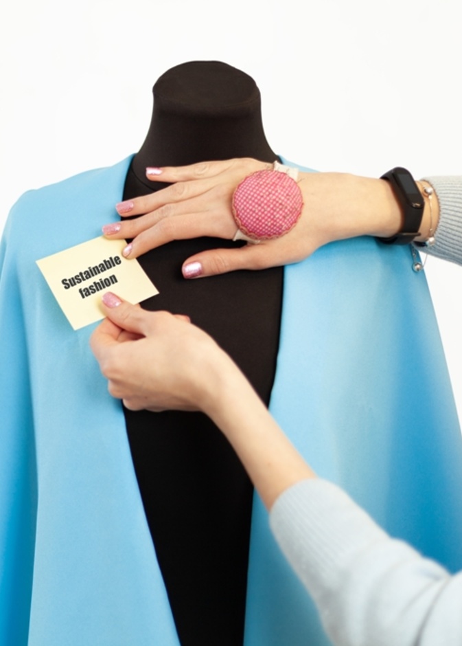 مصطلحات في الموضة عليك أن تعرفينها.. دونيها  وإحفظيها جيدا