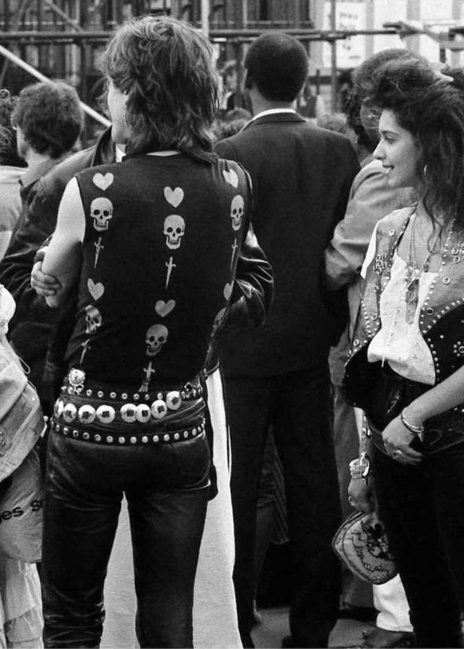 الستريت ستايل  فكرة غيرت نظرتنا إلى الموضة وعكست الثقافة والفن من خلال الأزياء