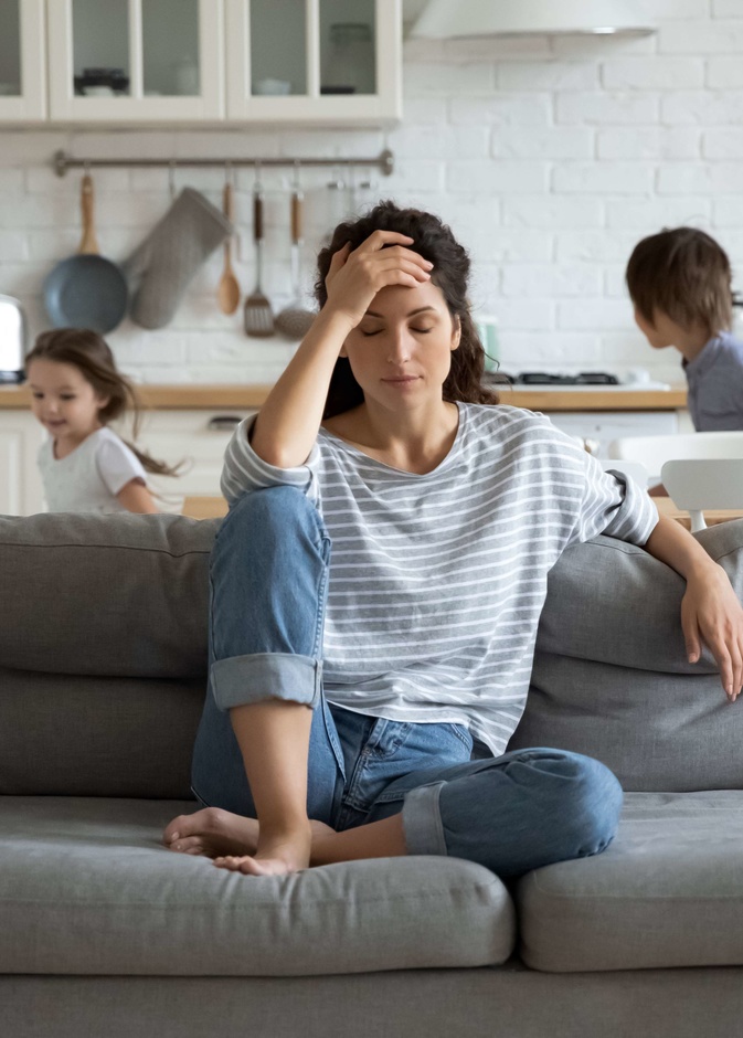 تفكير الأم في نفسها من الأساسيات المهمة لأن ذلك يقيها من الإصابة بالاكتئاب ونوبات نفسية متكررة