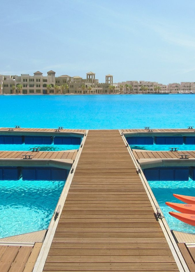 أكبر حمامات السباحة في العالم