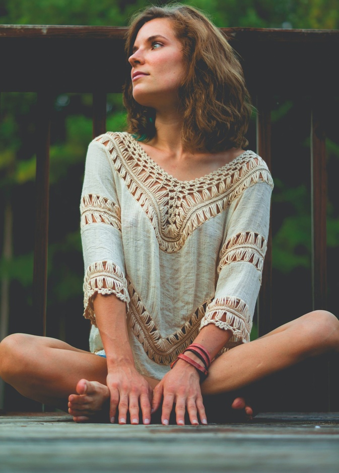 ممارسة اليوغا تكشف لكِ النور الكامن بداخلك... فكيف ذلك؟