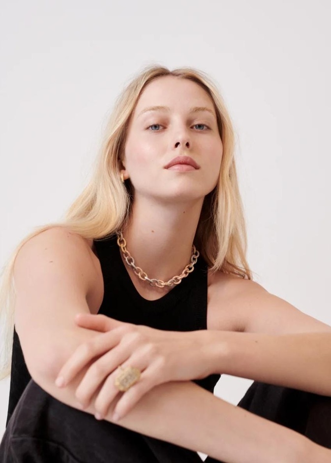 قلادة Florentine Finish 1885 Short Links