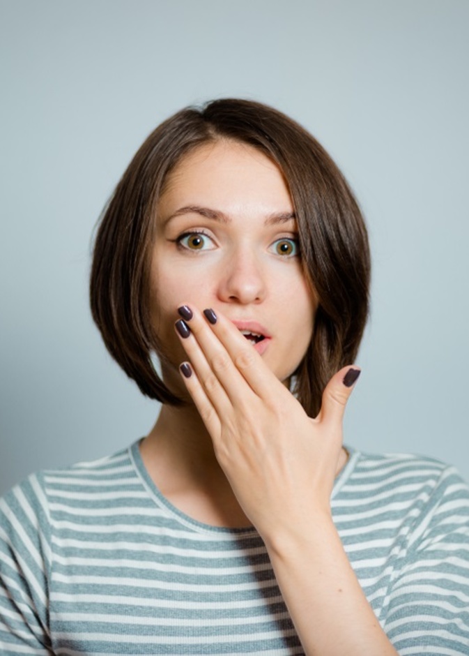 متلازمة الفم الحارق ما علاقتها بانقطاع الطمث