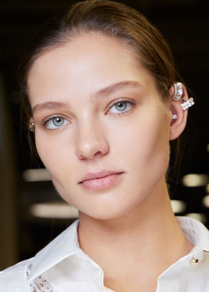 كيف تعتنين ببشرتك كرياضية