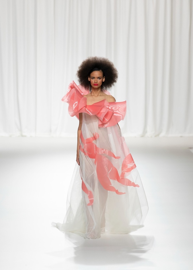 رامي العلي يطلق مجموعة مستوحاة من الفنان هنري ماتيس لموسم خريف وشتاء 2023-2024