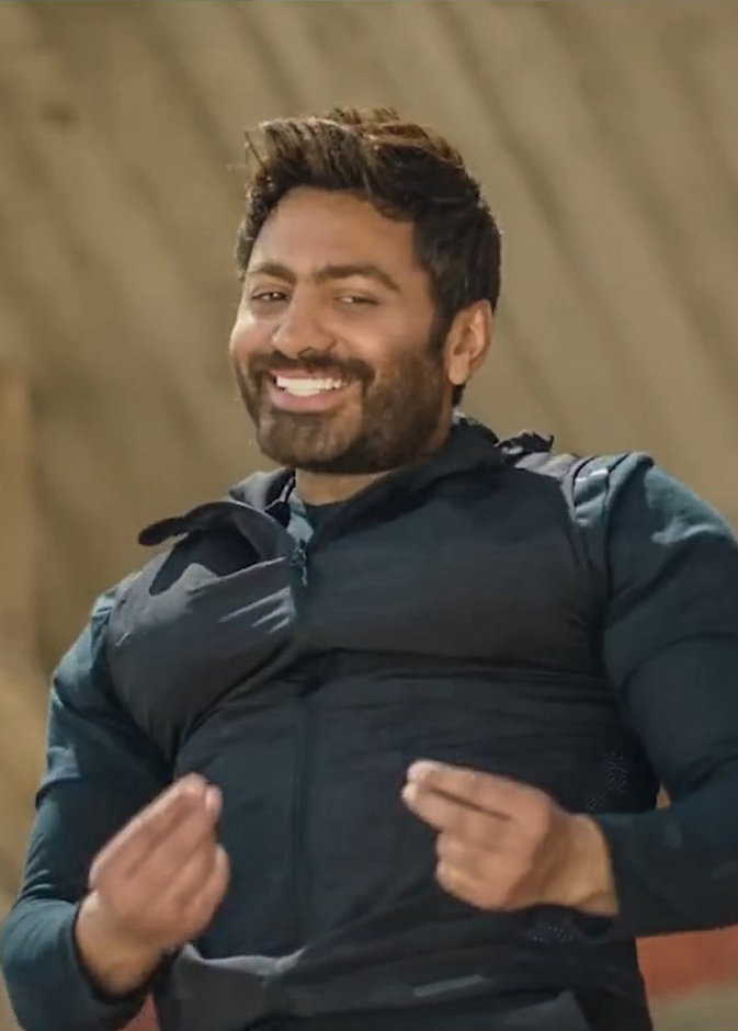 فيلم "تاج".. سيناريو خارق السذاجة جمع كلاشيهات أفلام السوبر هيرو ولم يُضف جديدًا!