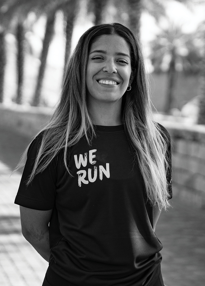 Dr. Sarah Farhoud عدّاءة، مدربة يوغا، واختصاصية علاج طبيعي وإعادة تأهيل