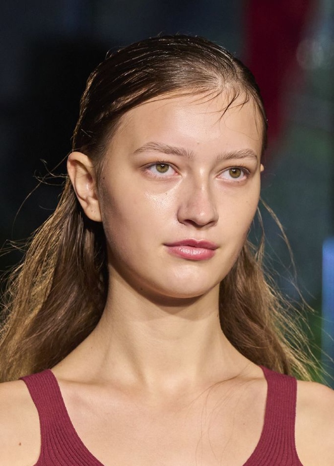 روتين العناية بالبشرة اثناء ممارسة رياضة ركوب الدراجات الهوائية