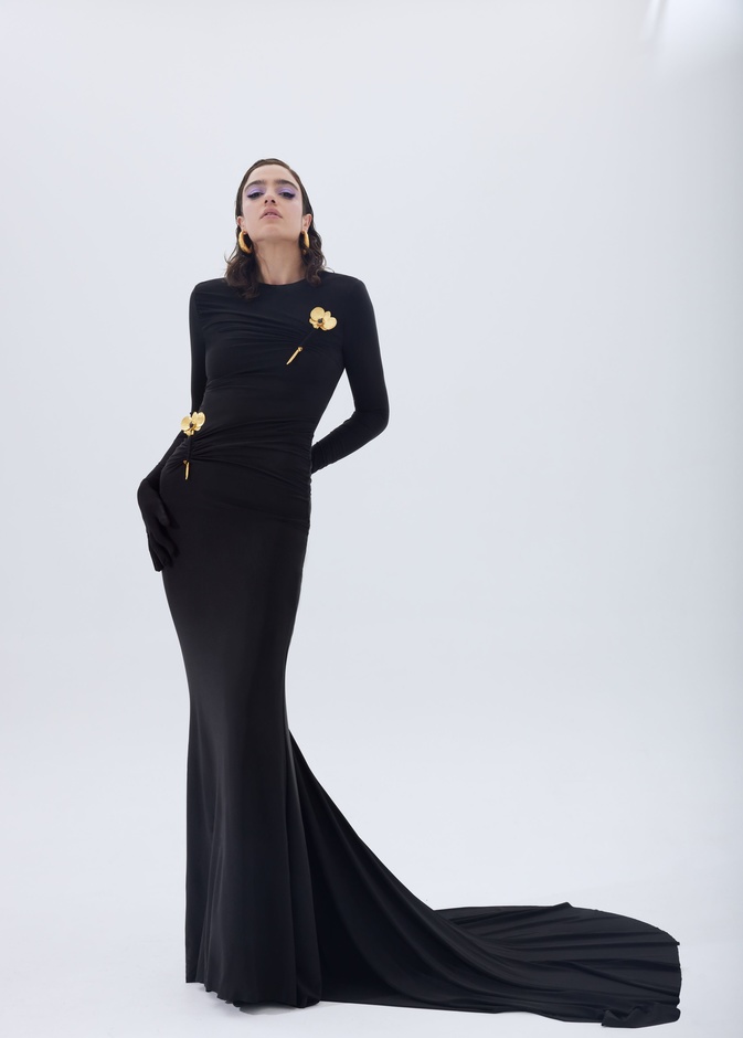 قفازات الأوبرا اكسسوار لجميع للسيدات بعد أن كان للأثرياء حصراً!