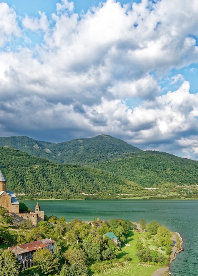 الطبيعة الساحرة في جورجيا تبعث على الاسترخاء بواسطة Makalu