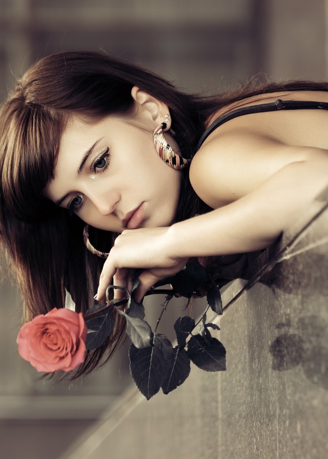 ثمة حقائق عديدة يجنبك إيمانك بها ويلات الصدمات العاطفية أهمها حب الذات والتقبل والرضا