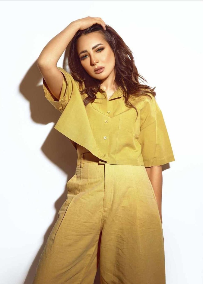 الفنانة ساندي