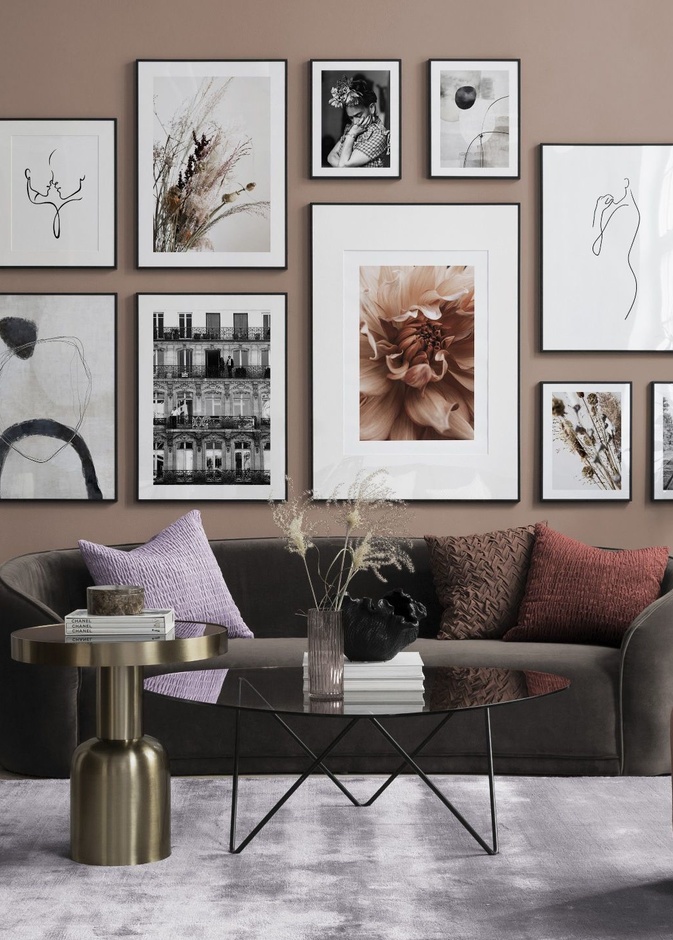 لوحات مميزة لغرفة معيشة عصرية وأنيقة