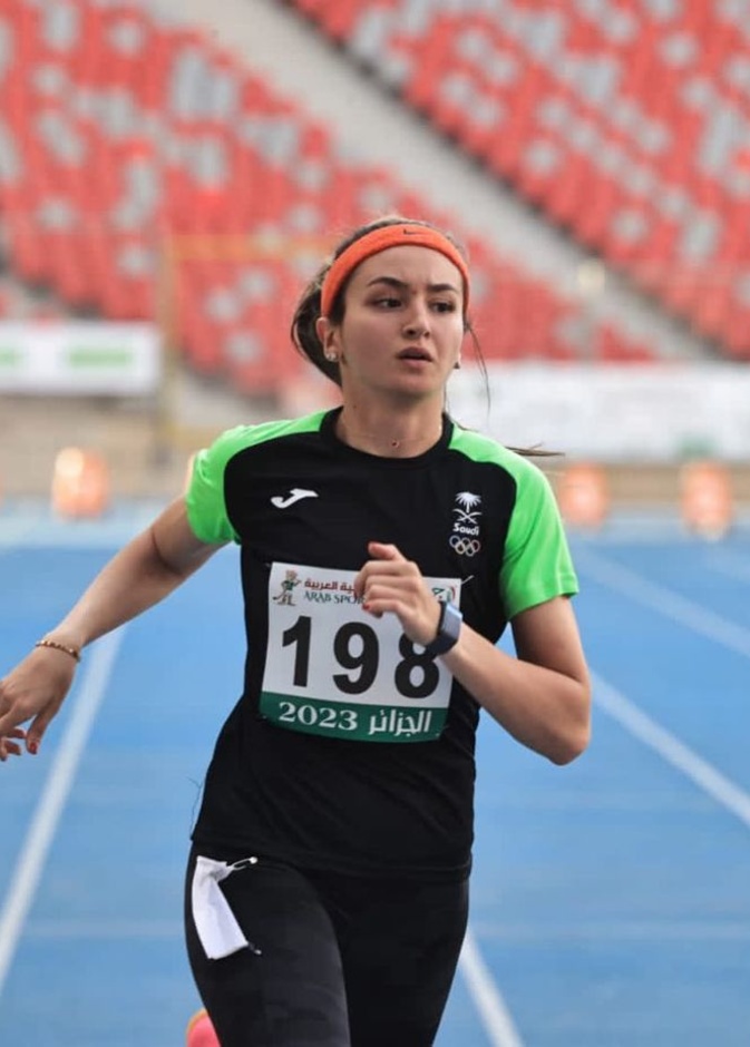 من هي اللاعبة يارا ابوالجدايل التي تأهلت إلى بطولة العالم لألعاب القوى لسباق 100 م 