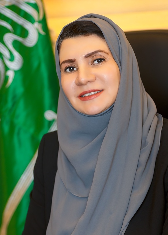 خاص "هي":  فرص تمكين المرأة في قطاع الفنون والحرف بالسعودية 