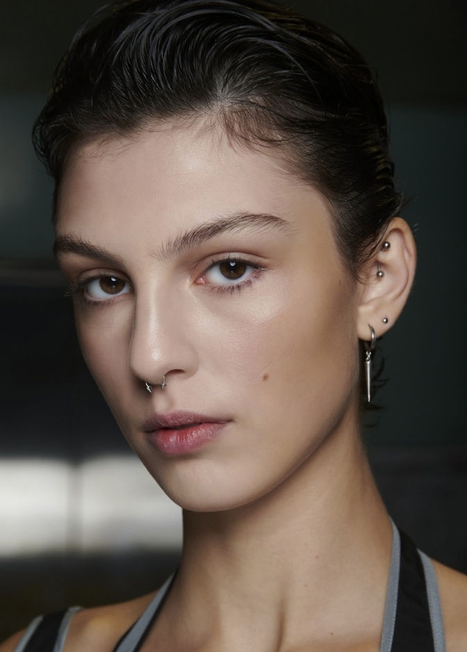 هل الرياضة تقلل مشكلة حب الشباب والإحمرار؟