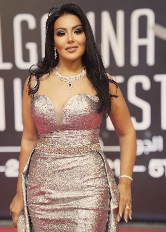سمية الخشاب
