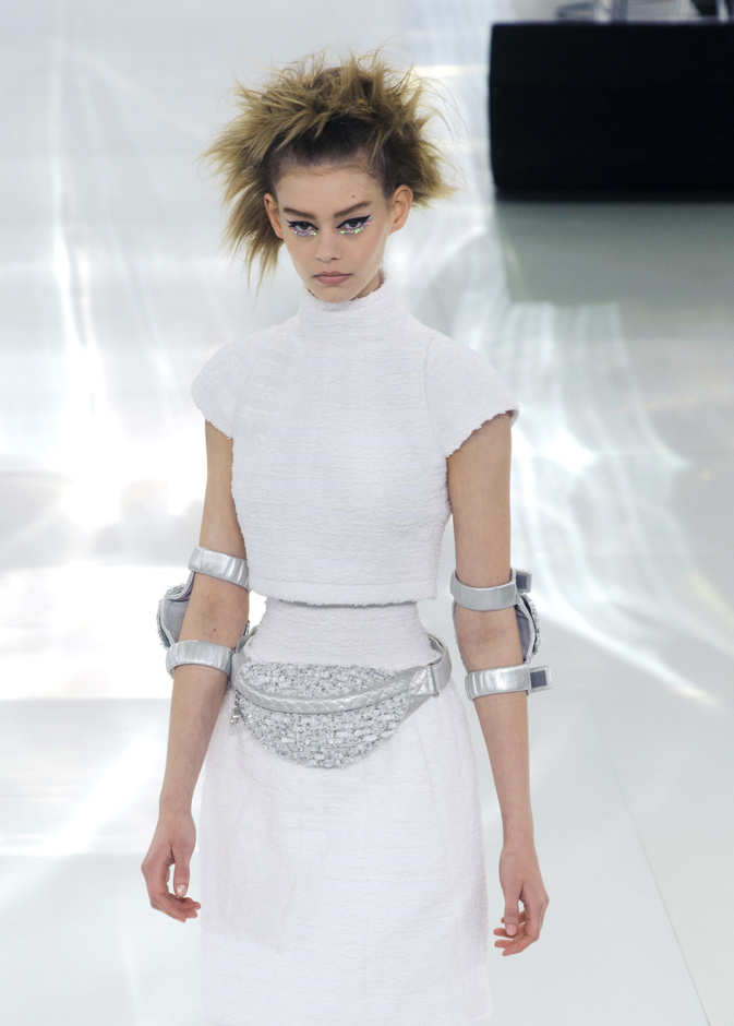 مجموعة شانيل ربيع 2014 للأزياء الراقية