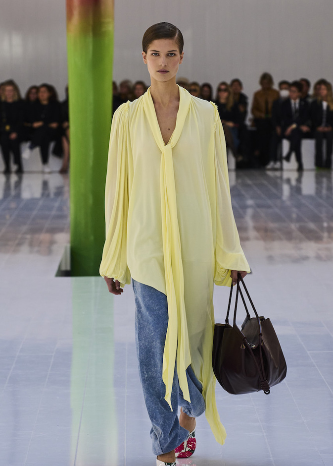 الأزياء الأوفر سايز مفهوم جديد عن الأناقة العصرية 