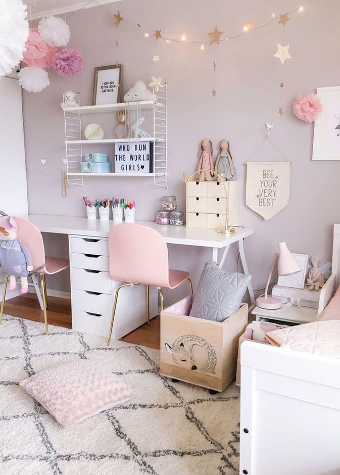 اكسسوارات تضفي الأنثوية على غرف البنات