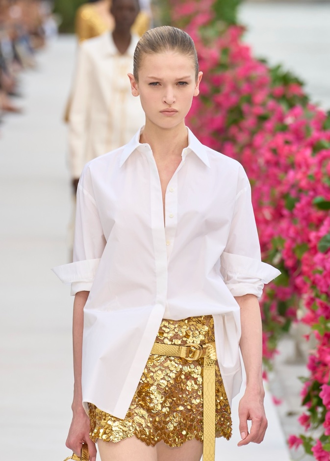  صيف عام 2024 متلألئ وبراق 