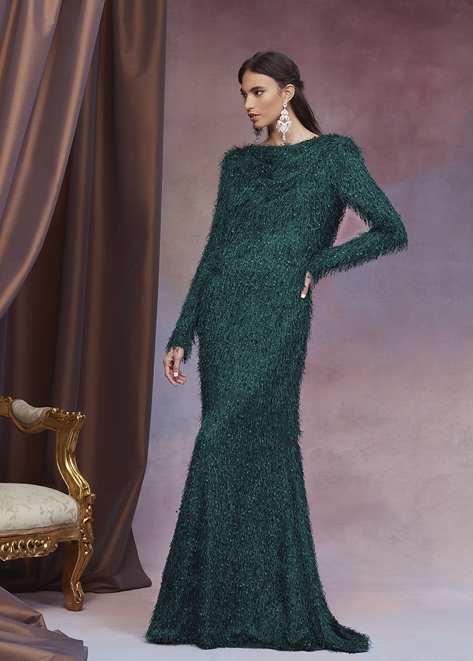 تألقي بفساتين ملفتة باللون الأخضر إحتفالاً باليوم الوطني السعودي