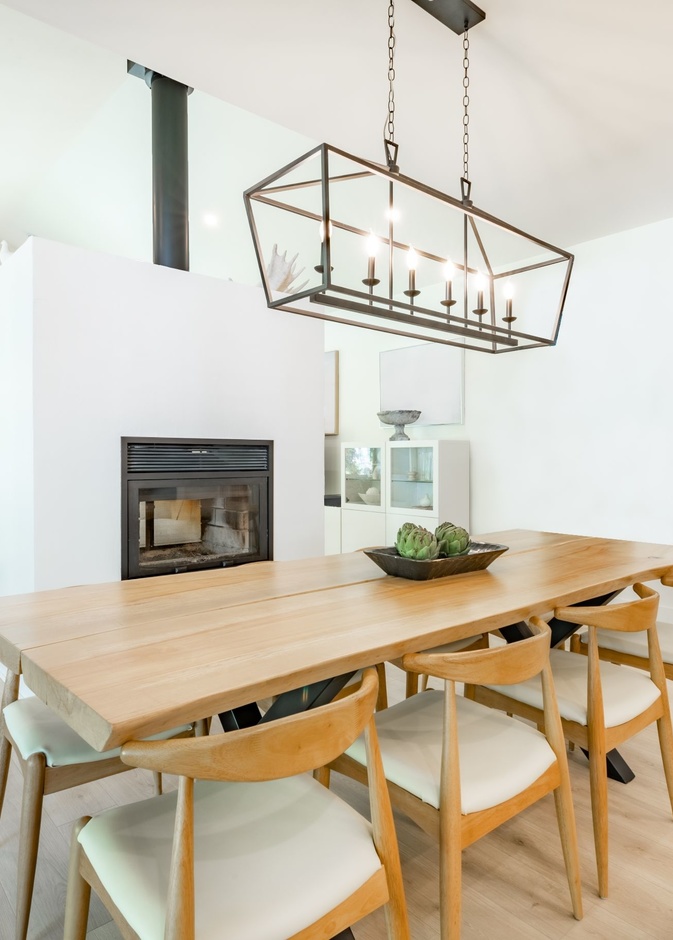 7 أنواع من الإضاءات المتدلية تضيف الأناقة والشخصية لمنزلك