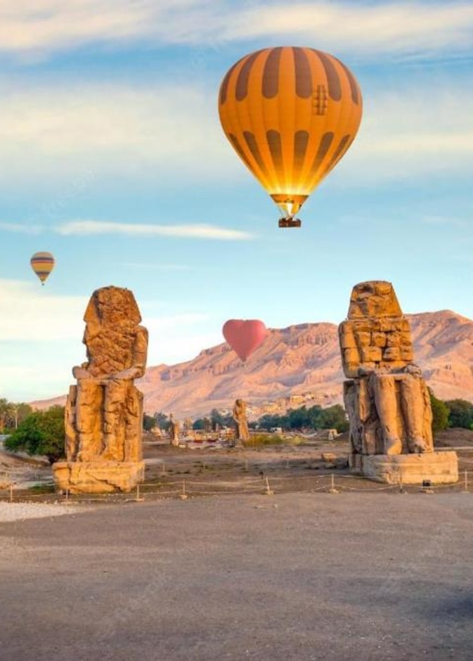 من بينها صحراء الإمارات.... تعرف على أفضل مواقع رحلات مناطيد الهواء في العالم