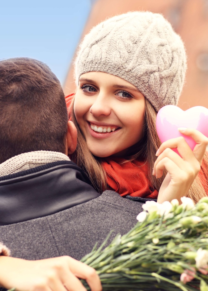 بحبك وأفعال أخرى كثيرة كفيلة بإظهار مشاعر الحب لشريك الحياة