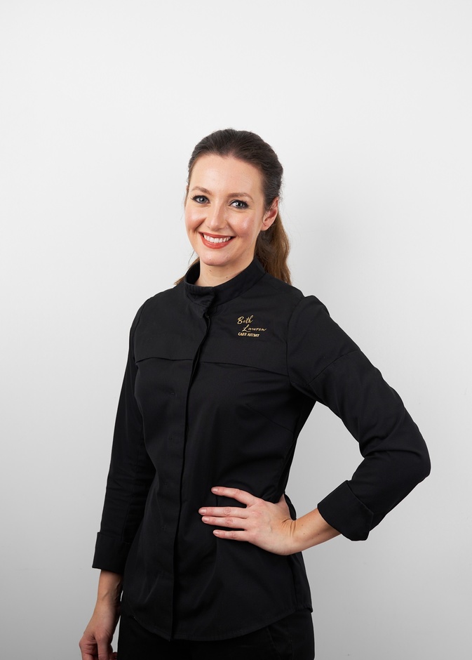 بيث لورين فنانة الكيك في ذا كيك بوتيك