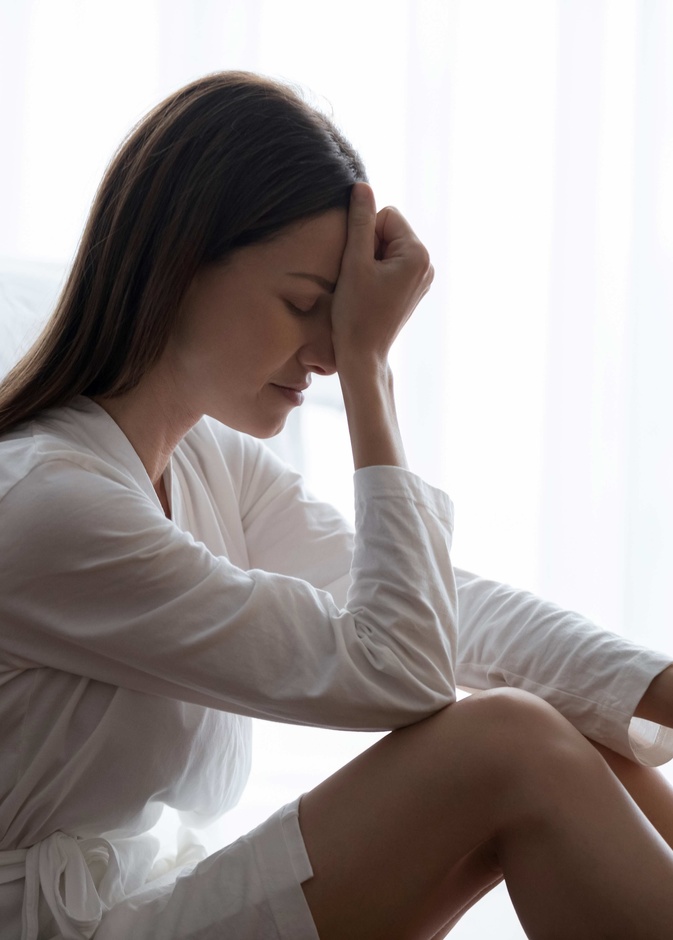 تعاني المرأة بعد الاجهاض من صراع الصمت ومرارة البوح لأنه يجتاج مشاعرها بقسوة